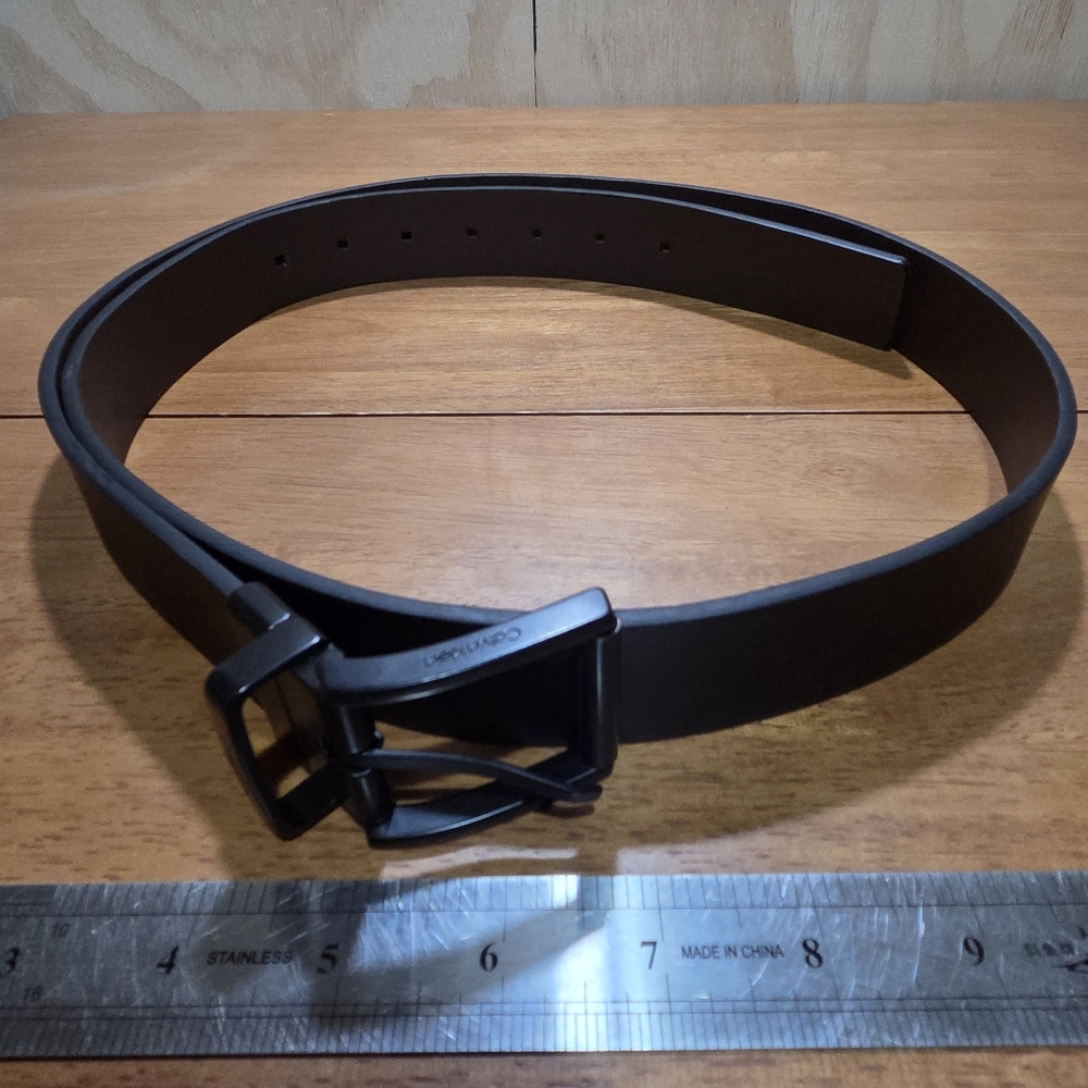 Calvin Klein Reversible Black Belt – Men's Size XL (42–44) – Matte Buckle